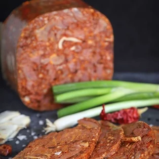 Fst. mozaikos disznósajt vf. kb.300g Bogád