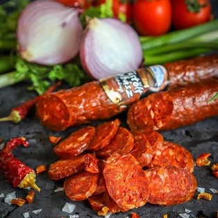 Fst.kolbász csípős kb.500g Bogád