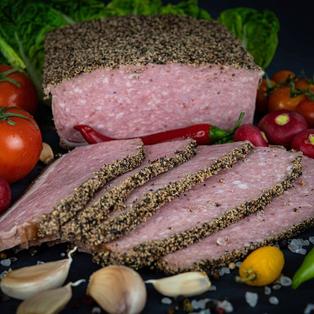 Erdélyi rakott borsos szalonna vf. Kb.1500g Bogád